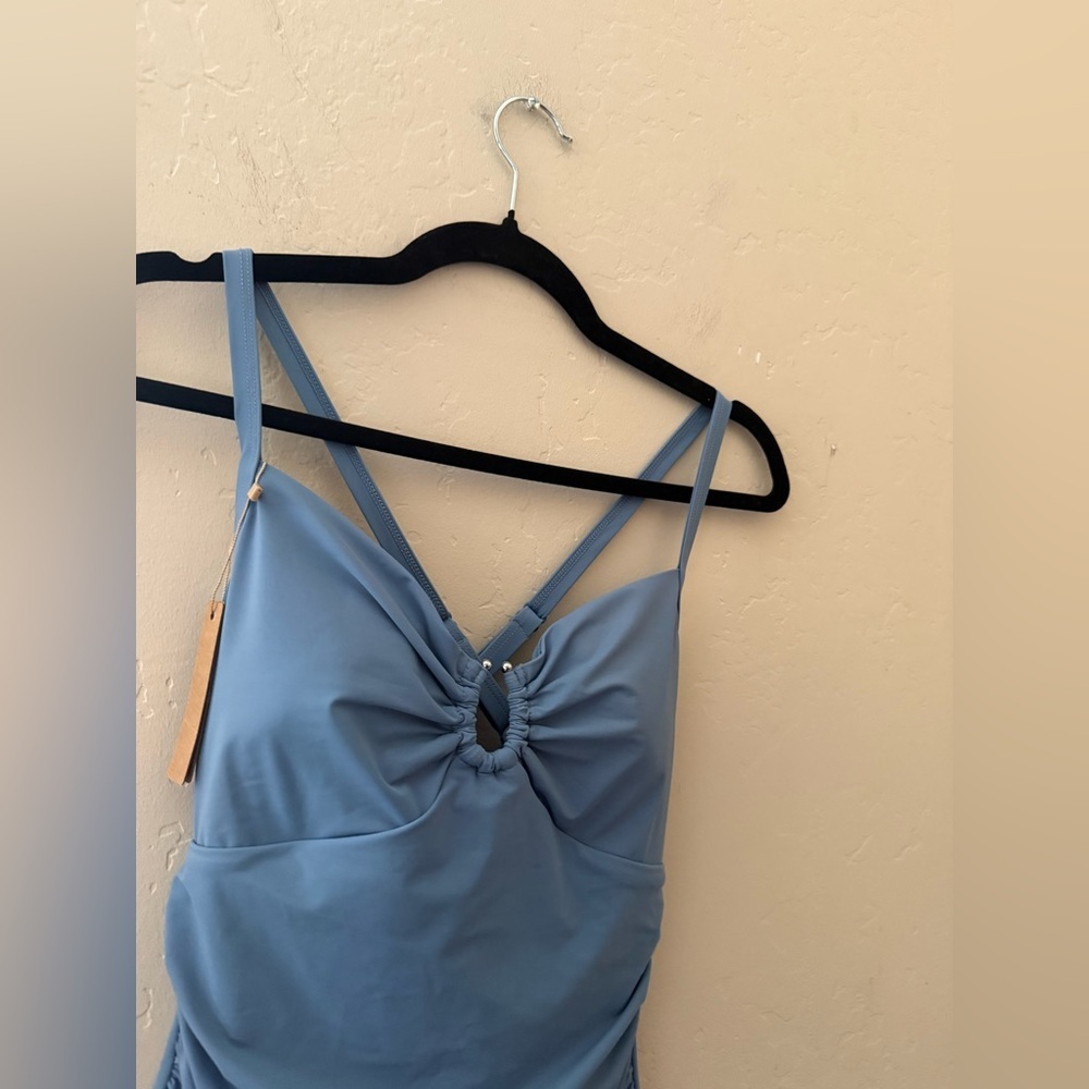 Shapellx Smart Sculpt U-Ring Cut Out Shaping Swimsuit - NWT - Picture 9 of 10